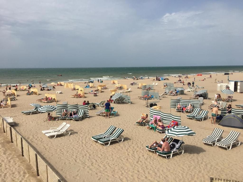 Appartement Vue Sur Mer - Splendide Localisation! Sint-Idesbald Exterior photo