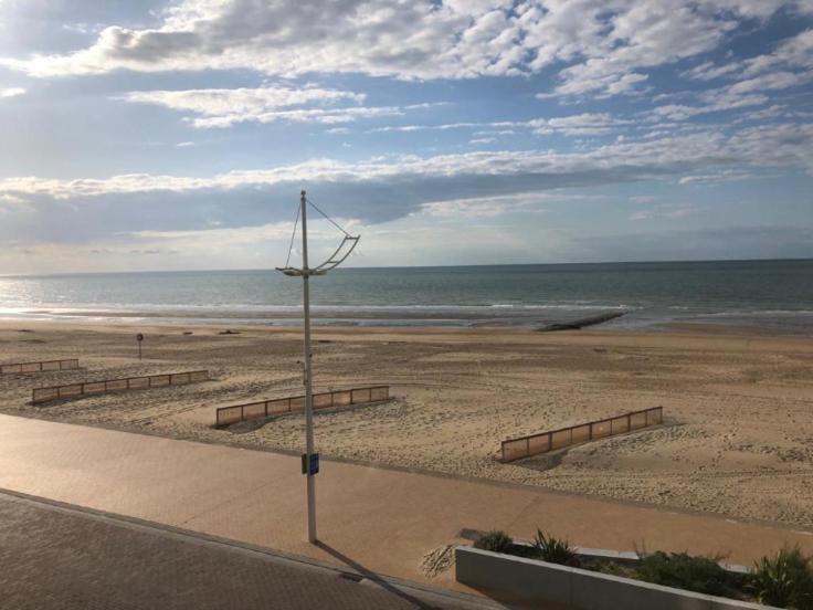 Appartement Vue Sur Mer - Splendide Localisation! Sint-Idesbald Exterior photo